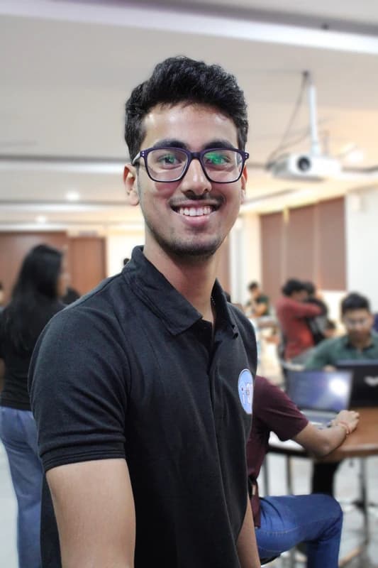 Aaron Chakraborty